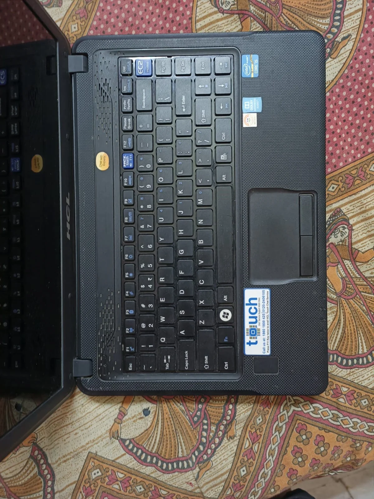 HCL LAPTOP i5/2ND/4G.B/500G.B HDD